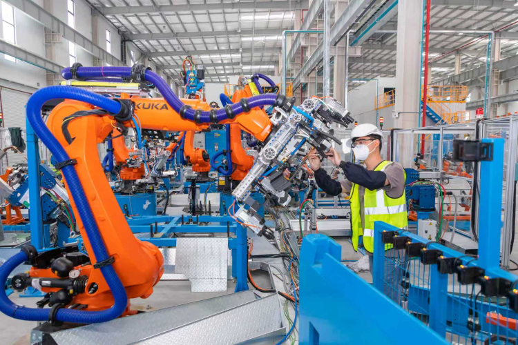 創(chuàng)新驅(qū)動(dòng)，賦能未來(lái) 海斯坦普斬獲“2025中國(guó)汽車新供應(yīng)鏈百?gòu)?qiáng)”技術(shù)開(kāi)發(fā)殊榮